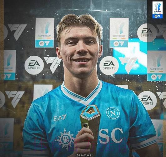 单扛强突+MVP!22岁中锋带队进决赛:离开曼联半年12球3助 单扛强突+MVP!22岁中锋带队进决赛:离开曼联半年12球3助